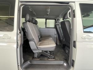 Volkswagen Transporter 2.0TDI Kombi SWB Trendline auto - Image 18