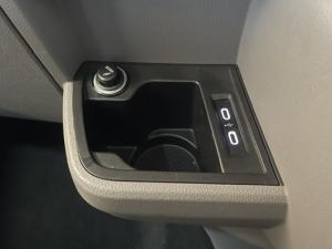 Volkswagen Transporter 2.0TDI Kombi SWB Trendline auto - Image 24