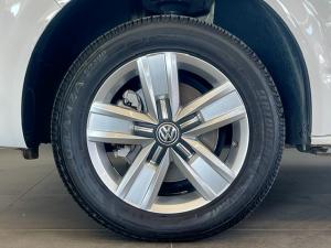 Volkswagen Transporter 2.0TDI Kombi SWB Trendline auto - Image 30