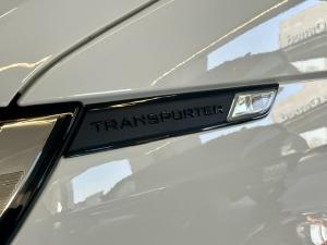Volkswagen Transporter 2.0TDI Kombi SWB Trendline auto - Image 4