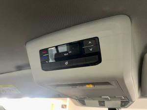 Volkswagen Transporter 2.0TDI Kombi SWB Trendline auto - Image 5
