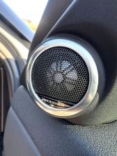 Land Rover Range Rover Evoque D200 R-Dynamic SE - Image 18
