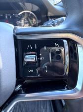 Land Rover Range Rover Evoque D200 R-Dynamic SE - Image 25