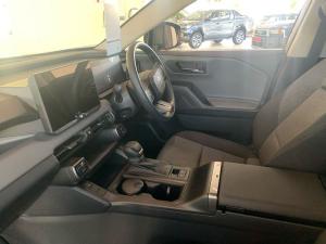 Toyota RAV4 2.5 HEV GX E-Four - Image 12