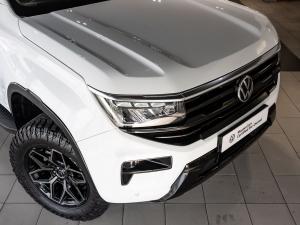 Volkswagen Amarok 2.0TDI double cab Life 4Motion auto - Image 4