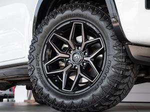 Volkswagen Amarok 2.0TDI double cab Life 4Motion auto - Image 5