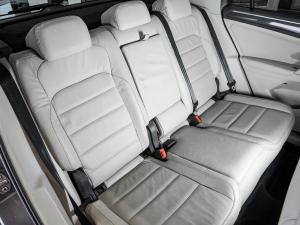 Volkswagen Tiguan 2.0TSI 4Motion Highline - Image 25