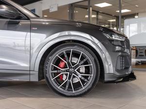 Audi Q8 45TDI quattro - Image 12