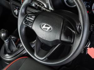 Hyundai Grand i10 1.0 Premium hatch - Image 19