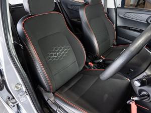 Hyundai Grand i10 1.0 Premium hatch - Image 21