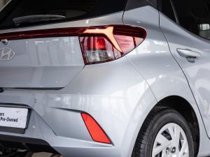 Hyundai Grand i10 1.0 Premium hatch - Image 8