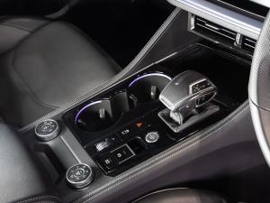 Volkswagen Touareg V6 TDI R-Line Final Edition - Image 21