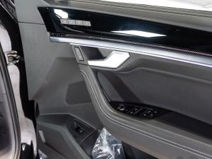 Volkswagen Touareg V6 TDI R-Line Final Edition - Image 24