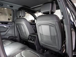 Volkswagen Touareg V6 TDI R-Line Final Edition - Image 29