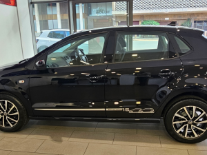 Volkswagen Polo Vivo hatch 1.4 Life - Image 15