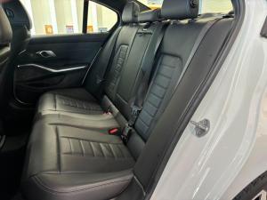 BMW 3 Series 330i M Sport - Image 16