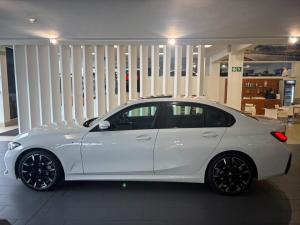 BMW 3 Series 330i M Sport - Image 4
