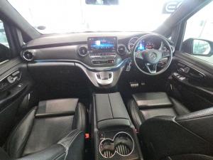 Mercedes-Benz V-Class V300d Exclusive - Image 11