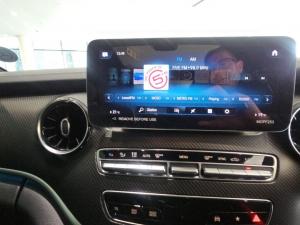 Mercedes-Benz V-Class V300d Exclusive - Image 12
