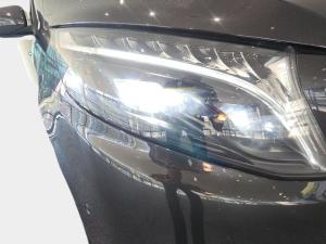 Mercedes-Benz V-Class V300d Exclusive - Image 17