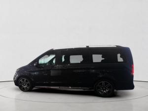 Mercedes-Benz V-Class V300d Exclusive - Image 4