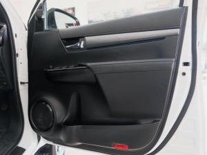 Toyota Hilux 2.8GD-6 double cab Legend RS auto - Image 9