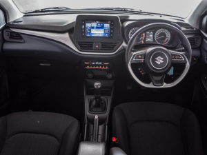Suzuki Baleno 1.5 GL manual - Image 12