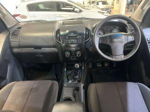 Isuzu D-Max 250 double cab Hi-Ride - Image 12