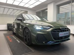 Audi A3 sedan TFSI S line Black - Image 3
