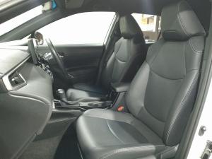 Toyota Corolla Cross 1.8 Hybrid XS - Image 12
