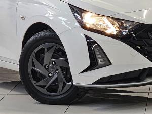 Hyundai i20 1.4 Premium - Image 7