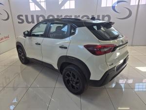 Nissan Magnite 1.0 Turbo Acenta Kuro auto - Image 4