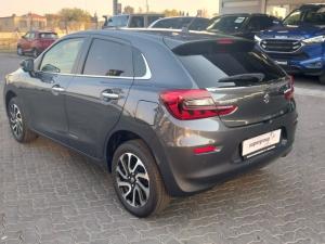 Suzuki Baleno 1.5 GLX manual - Image 8