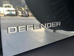 Land Rover Defender 110 D350 X-Dynamic HSE - Image 27