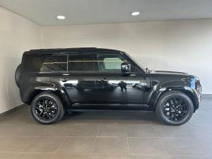 Land Rover Defender 110 D350 X-Dynamic HSE - Image 6