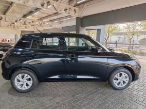 Suzuki Swift 1.2 GL+ auto - Image 3