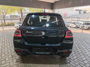 Suzuki Swift 1.2 GL+ auto - Image 4