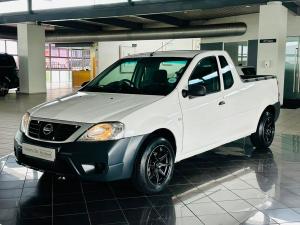 Nissan NP200 1.6i safety pack (aircon) - Image 1