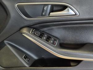 Mercedes-Benz CLA CLA200 auto - Image 19