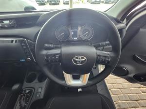 Toyota Hilux 2.4GD-6 Xtra cab Raider auto - Image 8