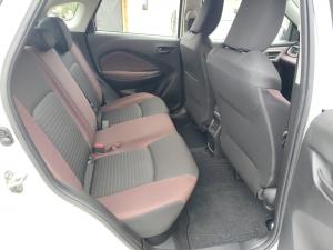 Toyota Starlet Cross 1.5 XS auto - Image 13