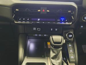 Toyota Land Cruiser Prado 2.8GD VX-R - Image 13