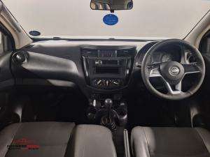 Nissan Navara 2.5DDTi single cab XE - Image 6