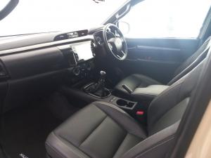 Toyota Hilux 2.8GD-6 Xtra cab Legend manual - Image 7