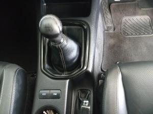 Toyota Hilux 2.8GD-6 Xtra cab Legend manual - Image 11