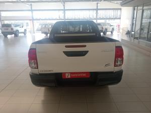 Toyota Hilux 2.4GD-6 Xtra cab Raider auto - Image 5
