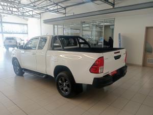 Toyota Hilux 2.4GD-6 Xtra cab Raider auto - Image 9