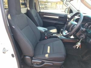 Toyota Hilux 2.4GD-6 single cab Raider auto - Image 12