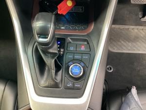 Toyota RAV4 2.5 VX AWD - Image 12