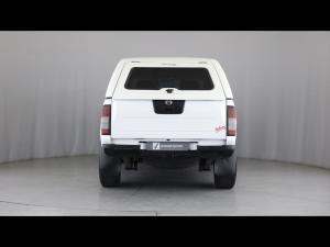Nissan NP300 Hardbody 2.5TDi double cab Hi-rider - Image 5